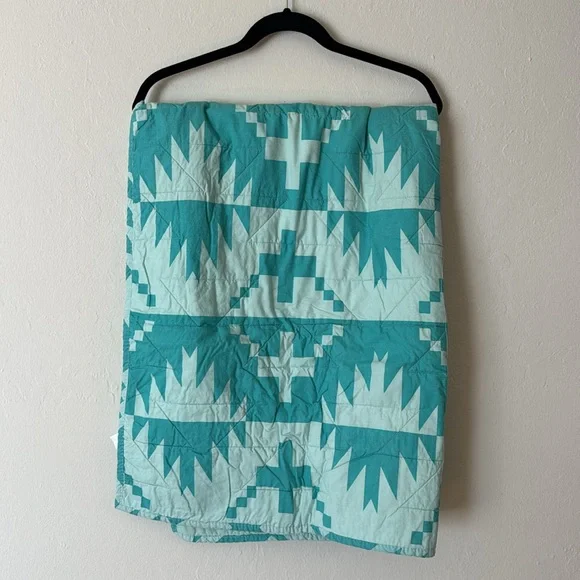 Pendleton throw - Picture 4 of 4